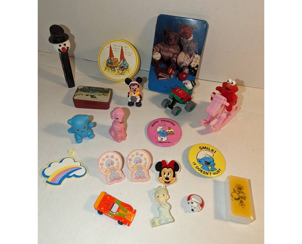 Junk Drawer Vintage Collectible Toys Pez No Feet Disney Minnie Mouse Tin